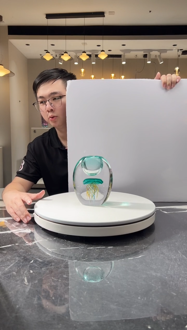 摆件巴比特美学-湖水蓝水母香薰瓶