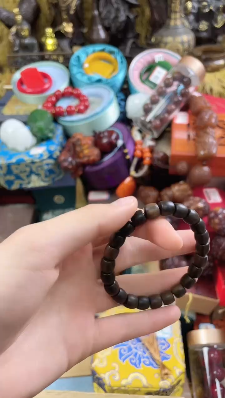 未镶嵌颈饰琥珀大梦高端精品链接