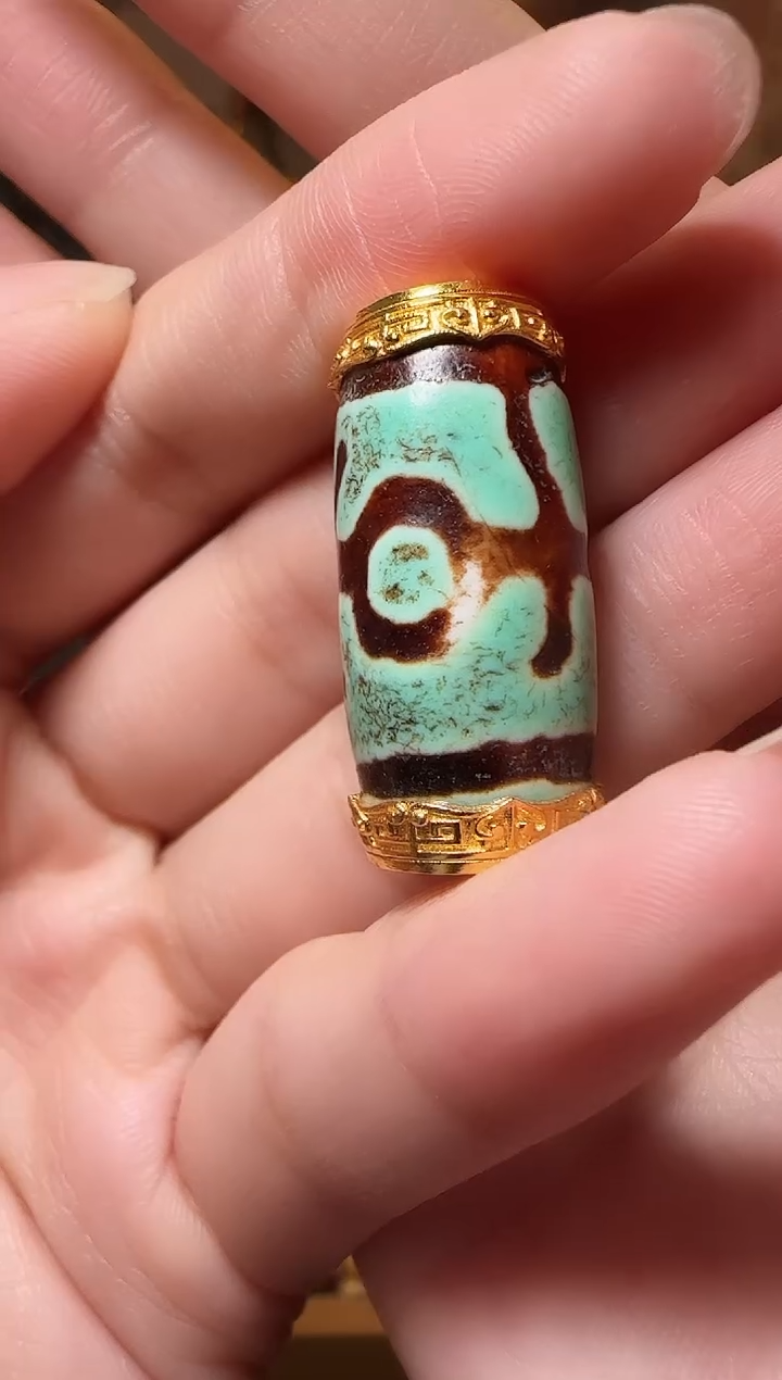 【闪购商品】玛瑙吊坠18K金镶嵌吊坠