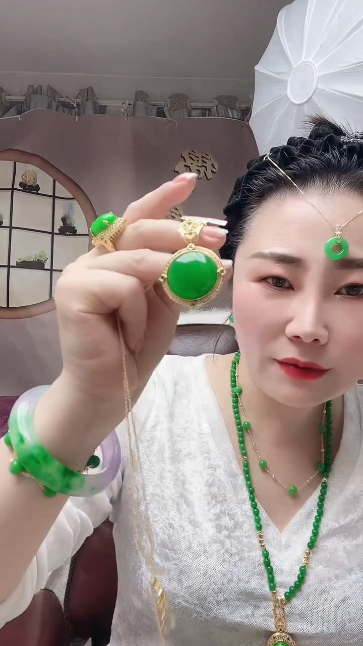 【闪购商品】翡翠颈饰14K金镶嵌Q1号