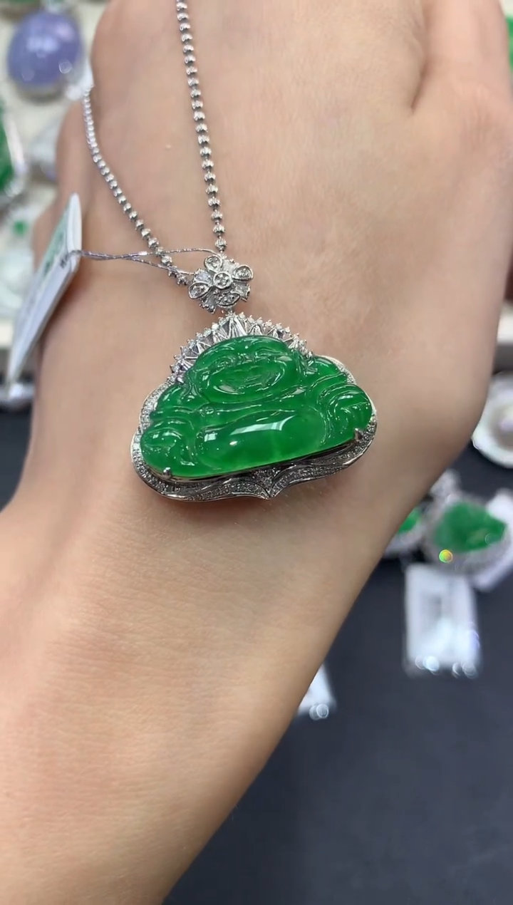 【闪购商品】翡翠吊坠(不含链)18K金镶嵌q15        