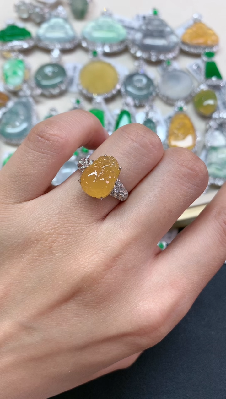 【闪购商品】翡翠戒指18K金镶嵌W205|15800