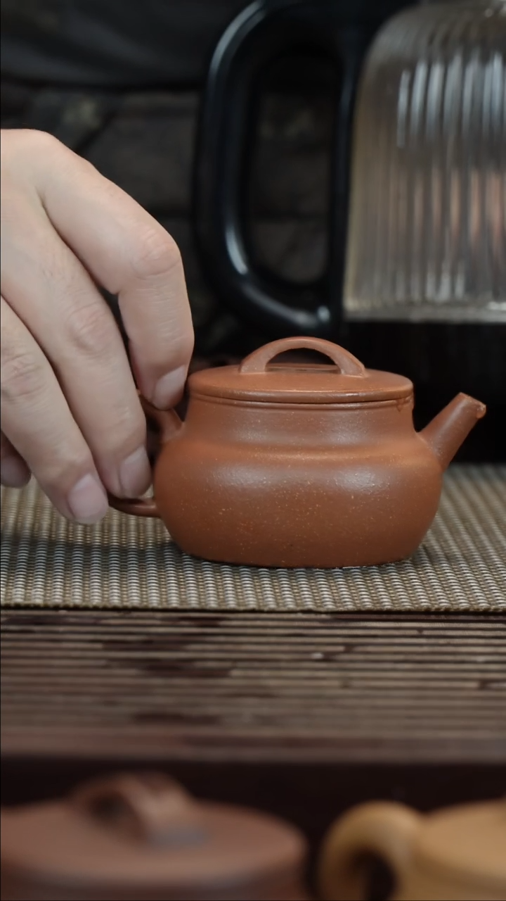 【闪购商品】紫砂茶壶*红降坡瓦当150CC半手工