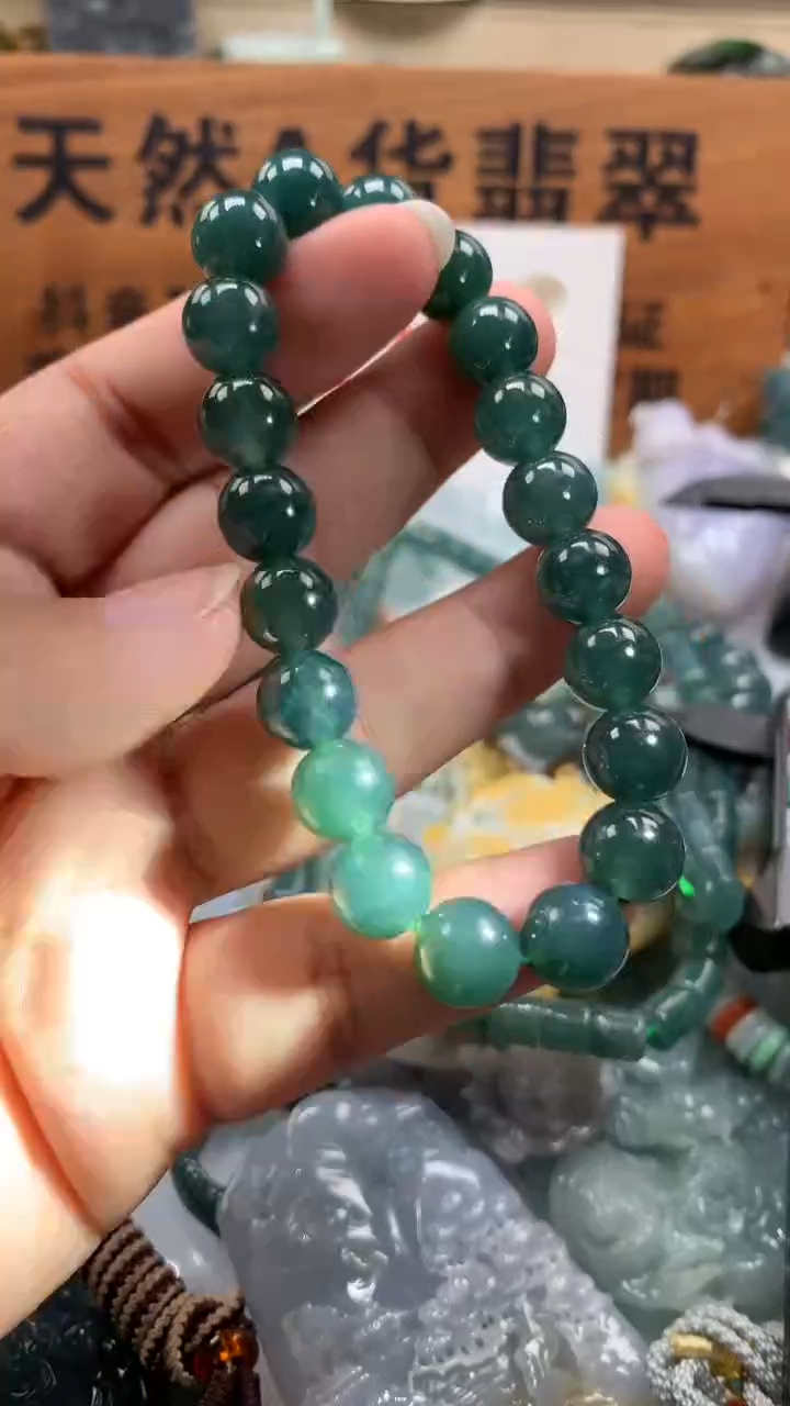 【闪购商品】翡翠颈饰未镶嵌保真天然A货翡翠
