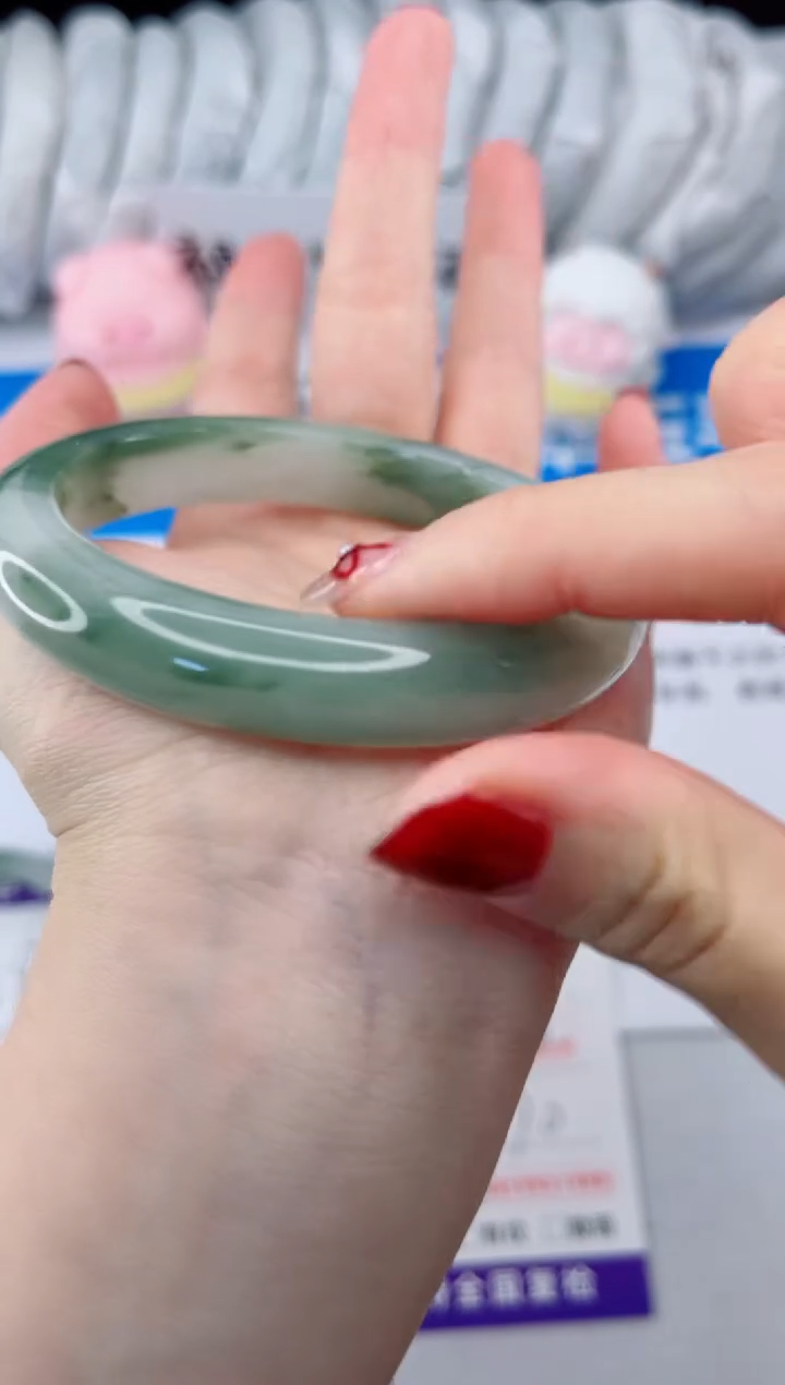 【闪购商品】石英质玉手镯合金69-57.0