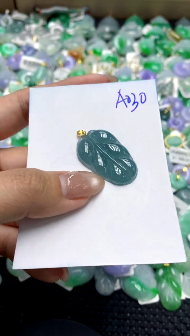 【闪购商品】翡翠颈饰18K金镶嵌1111111111111111