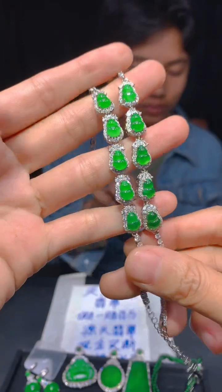 【闪购商品】定制翡翠未镶嵌183多样性发货（发其一）