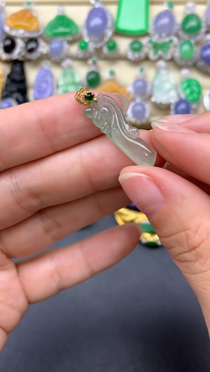 【闪购商品】翡翠颈饰18K金镶嵌92-中国好珍宝