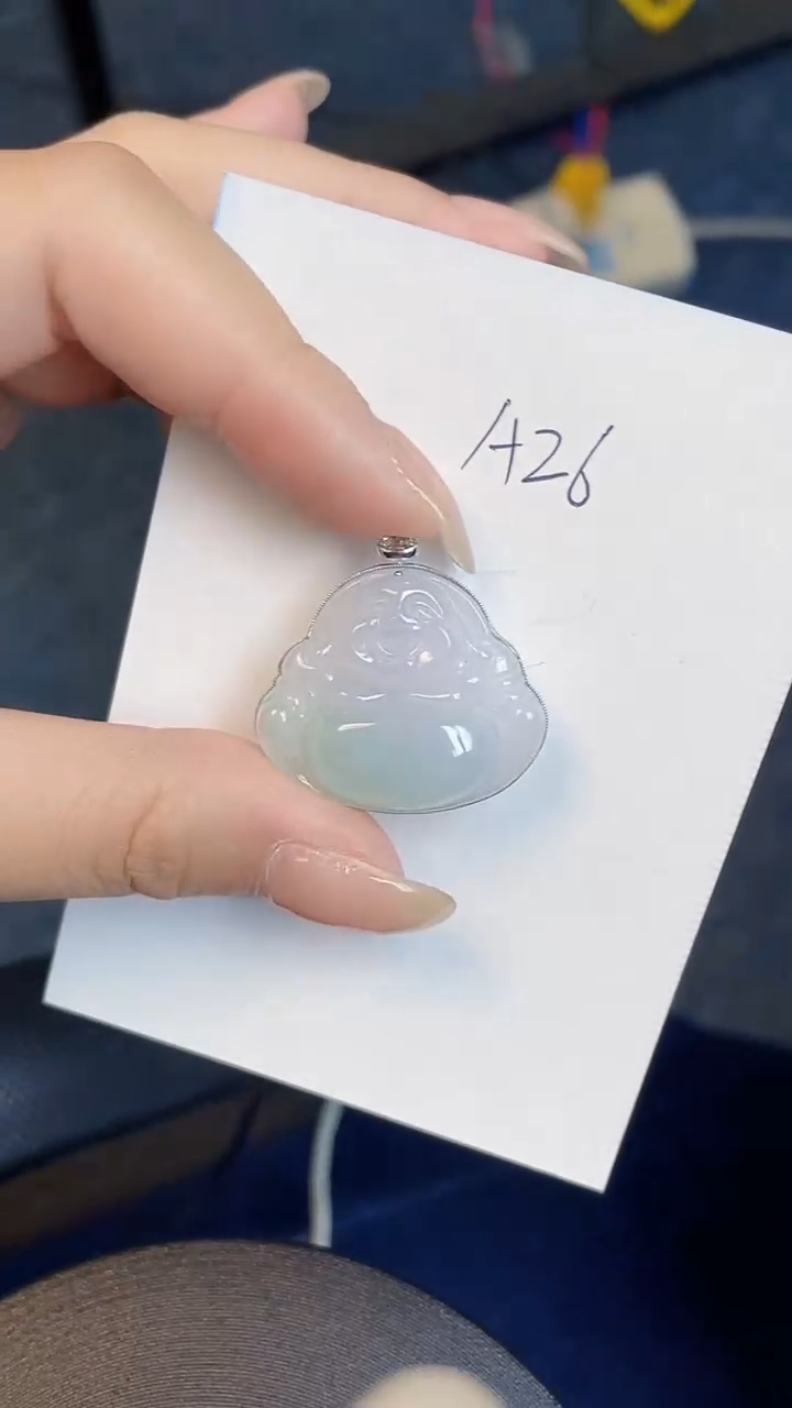 【闪购商品】翡翠颈饰18K金镶嵌00000000