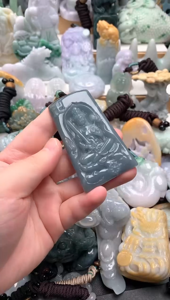 吊坠(不含链)未镶嵌翡翠1