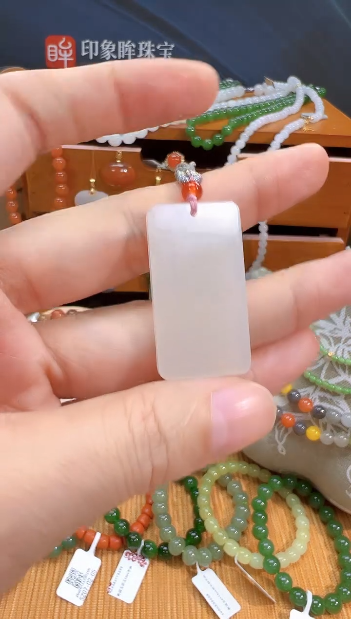 颈饰未镶嵌和田玉多样性拍一发一cg