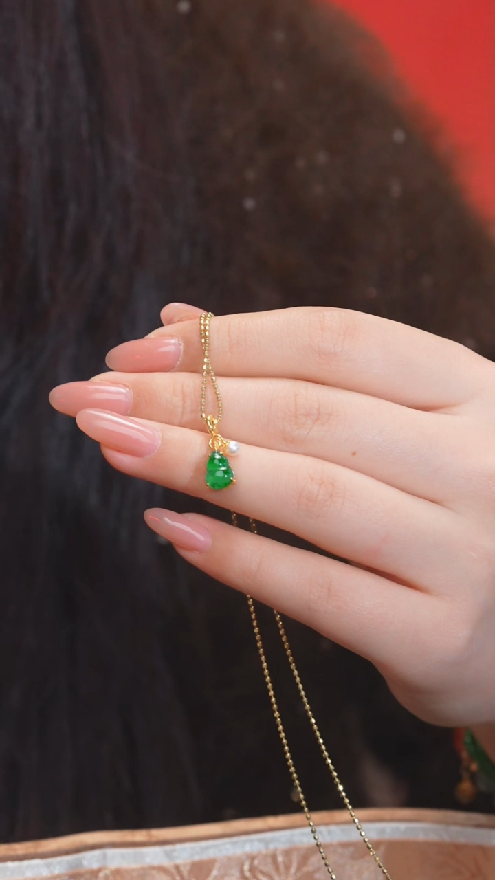 【闪购商品】翡翠吊坠(不含链)未镶嵌多样性发@@W5339