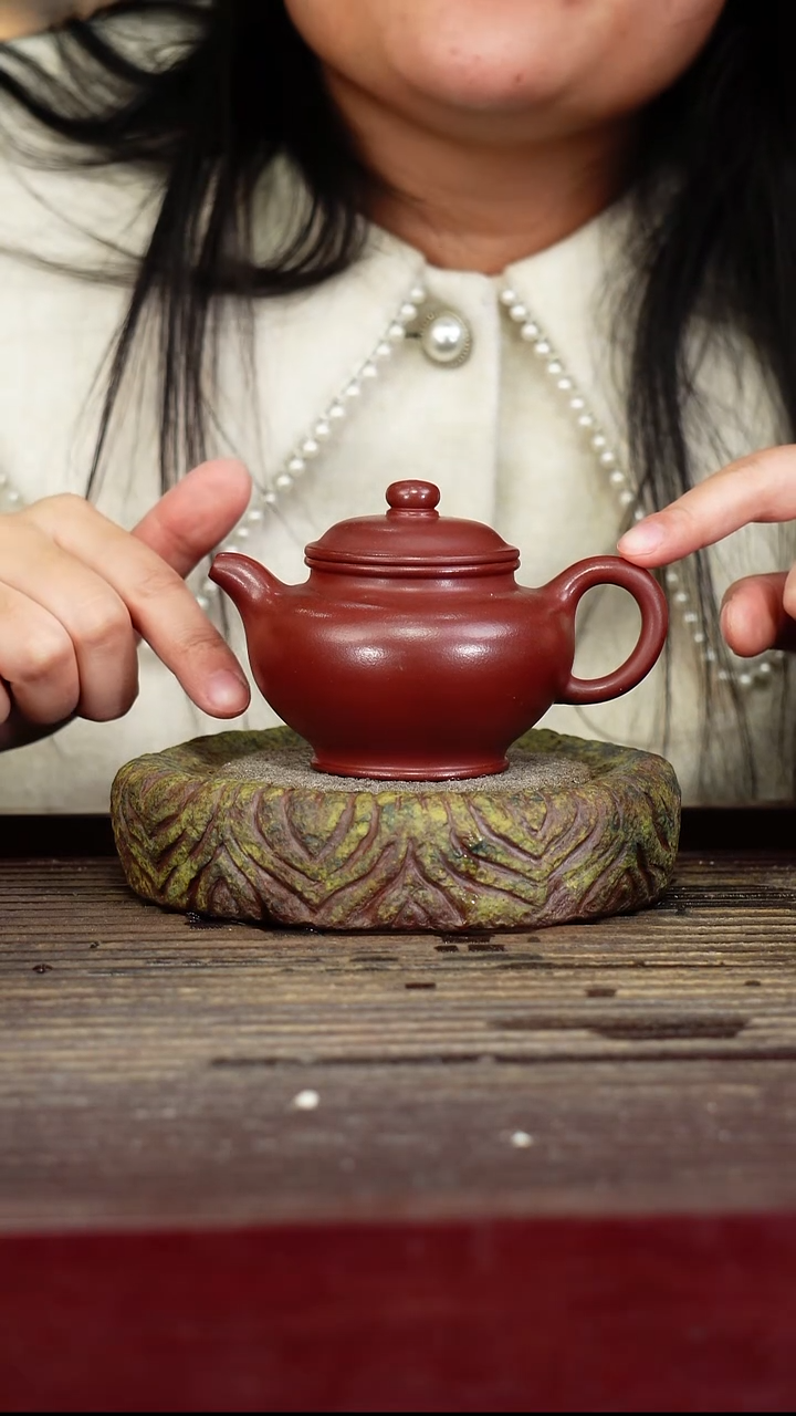 宜兴原矿紫砂壶茶壶宜兴原矿紫砂壶茶壶150C