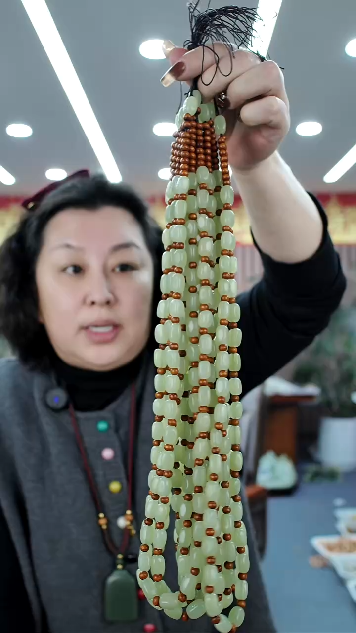 颈饰未镶嵌和田玉多样式发货随机发一