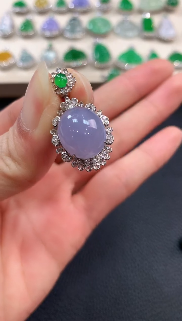 【闪购商品】翡翠吊坠(不含链)18K金镶嵌b97有色差