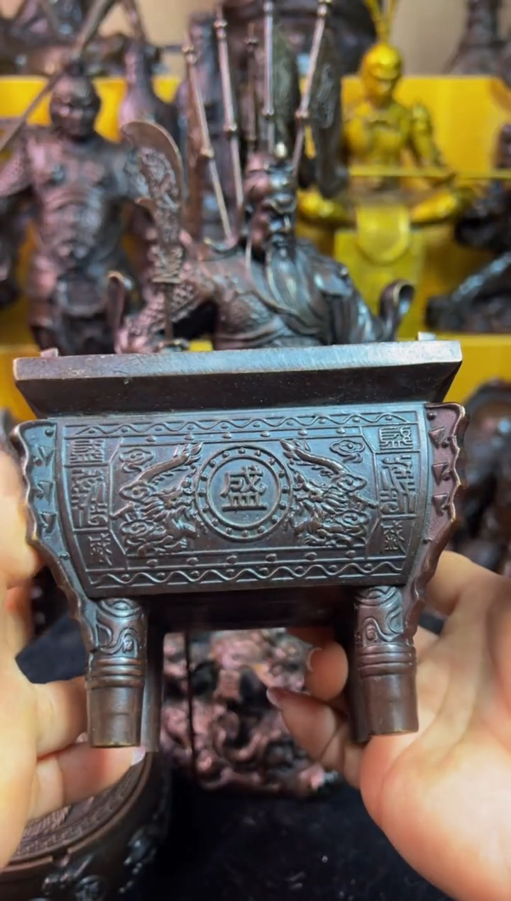 【闪购商品】1案台摆件 物品摆件