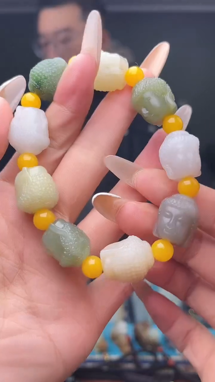 未镶嵌和田玉挂件1