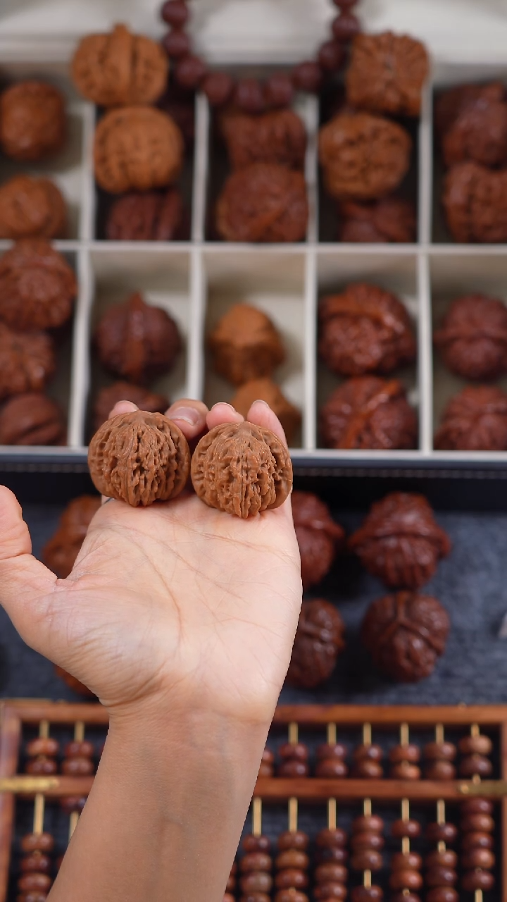 【闪购商品】精品文玩核桃汉高楼