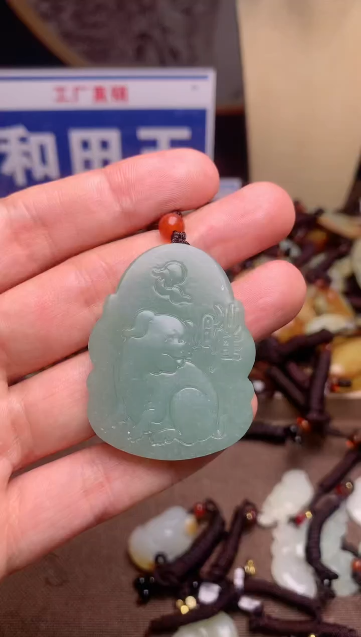 【闪购商品】和田玉颈饰未镶嵌1