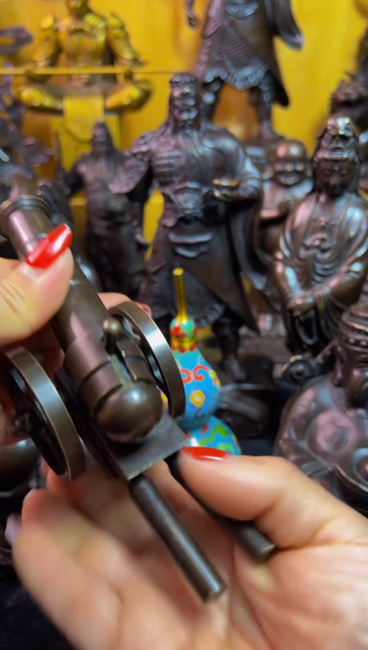 【闪购商品】1案台摆件 物品摆件