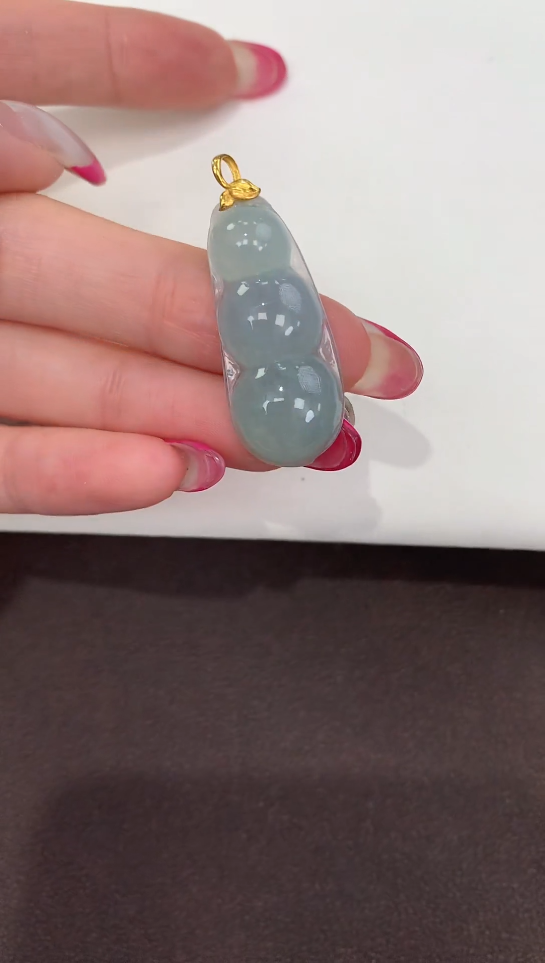 颈饰18K金镶嵌翡翠缅甸a货翡翠