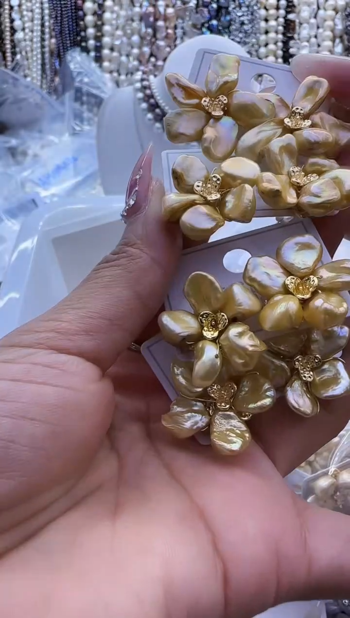 【闪购商品】淡水珍珠耳饰银S925镶嵌578有微瑕  介意勿拍