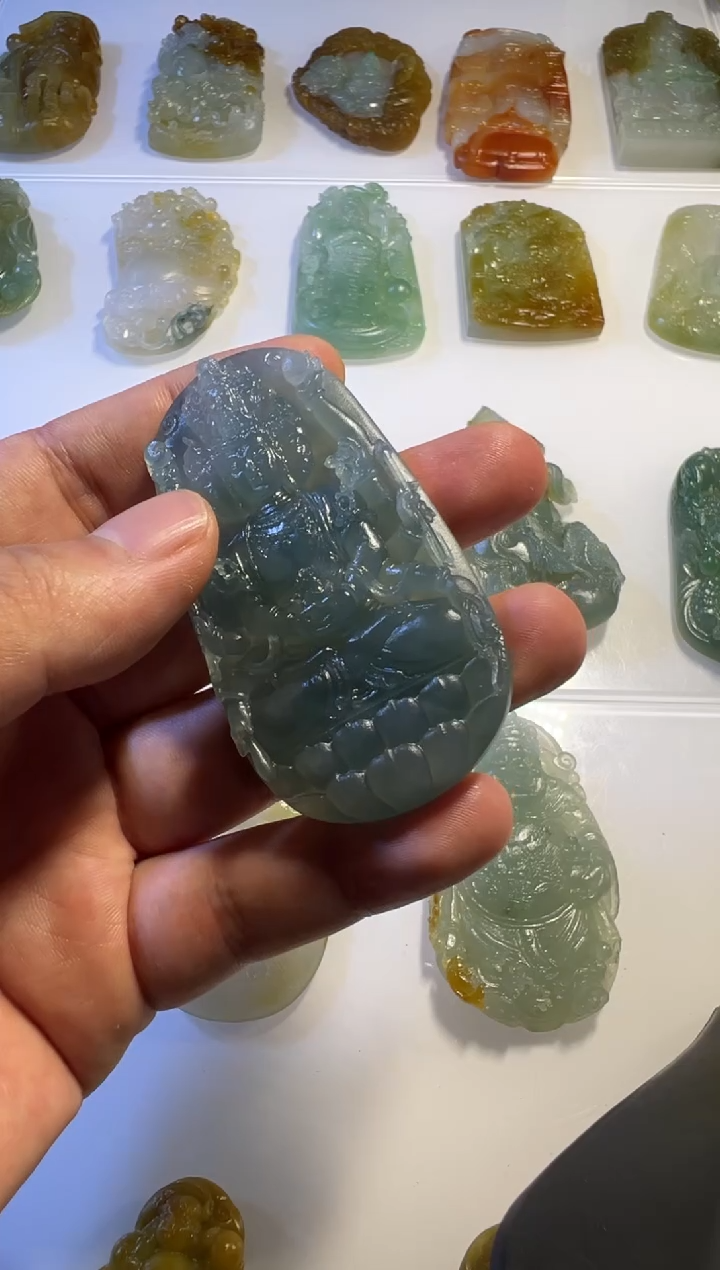 定制翡翠未镶嵌千手