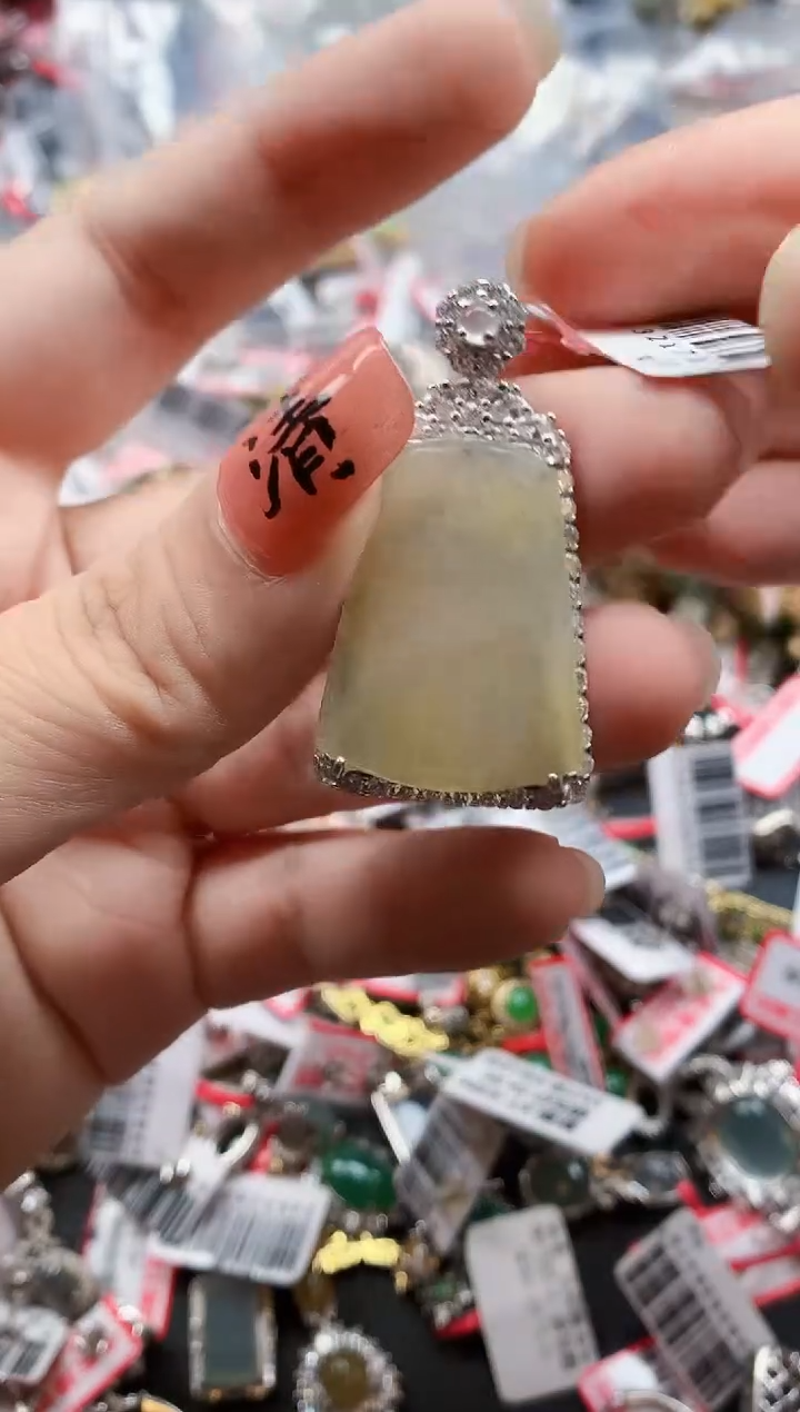 银S925镶嵌戒指翡翠天然A货缅甸翡翠