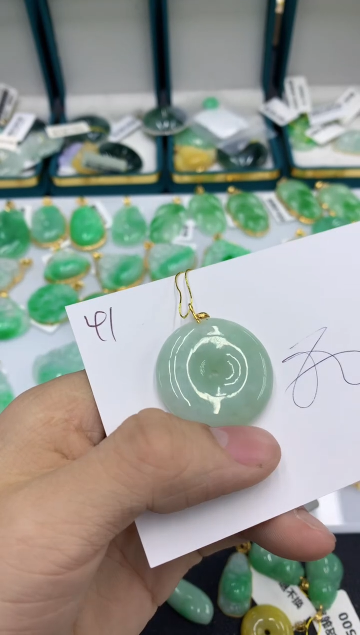 【闪购商品】翡翠颈饰18K金镶嵌1111111111