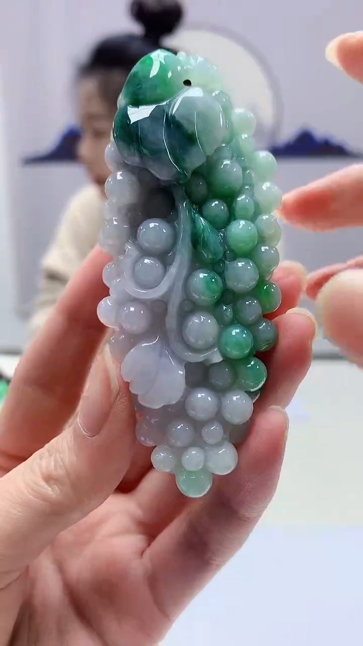 【闪购商品】定制翡翠未镶嵌4902zm-毛货挂件葡萄210