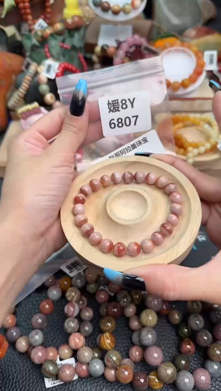 【闪购商品】石英质玉手链未镶嵌8Y6807