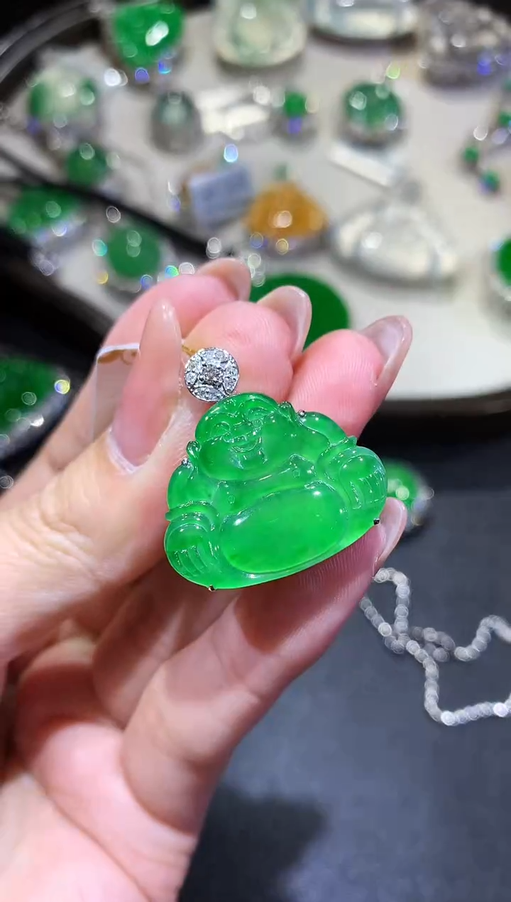 【闪购商品】翡翠吊坠(不含链)18K金镶嵌113（无鉴赏佛公