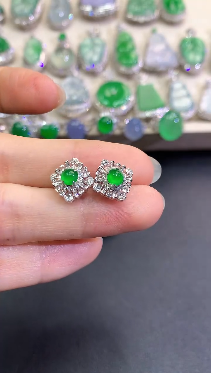 【闪购商品】翡翠耳饰18K金镶嵌C35   