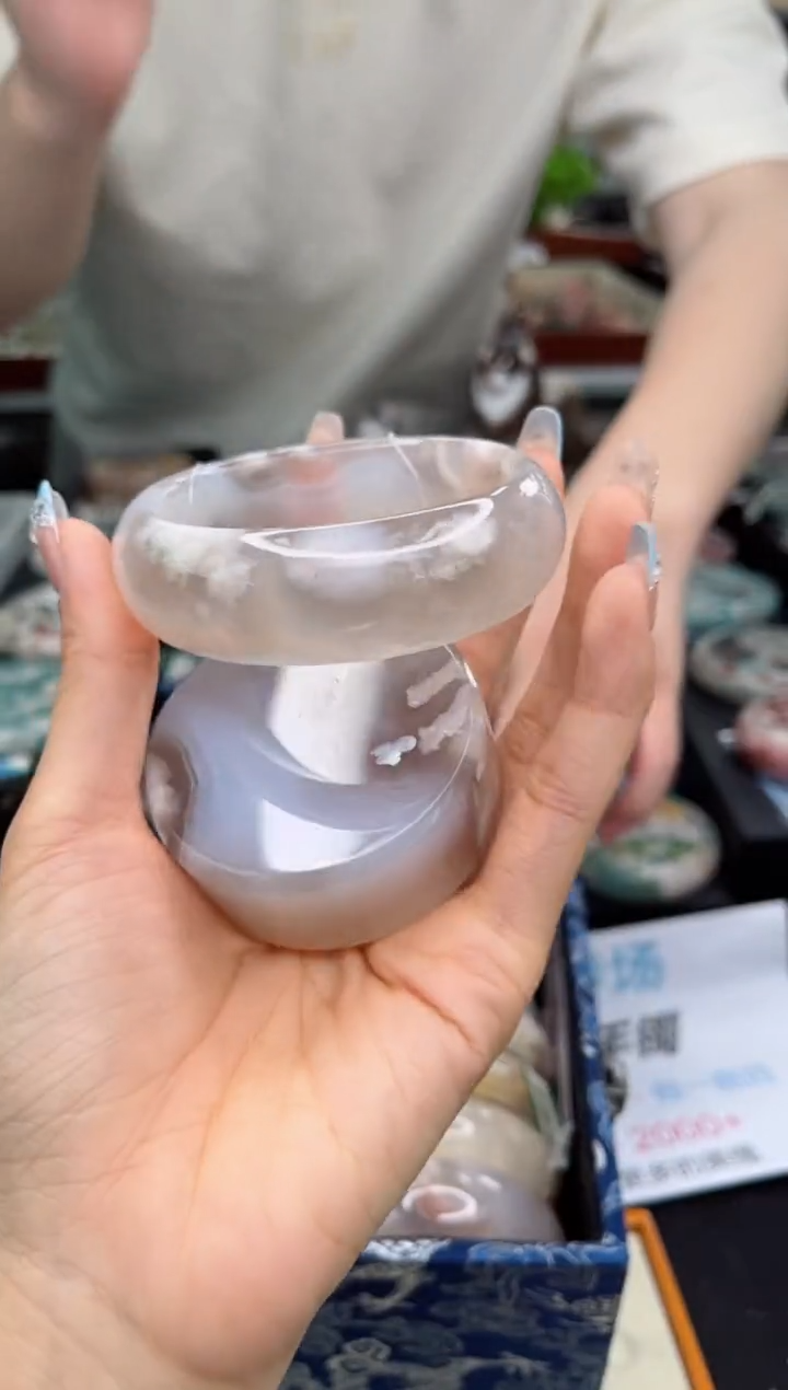 【闪购商品】石英质玉手镯未镶嵌60圈口（赠品镯心）1570328