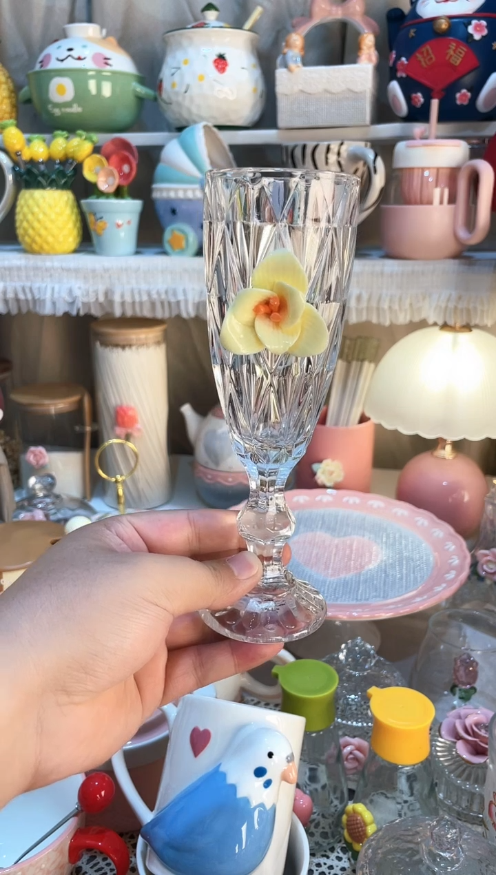 【闪购商品】瓷片红酒杯 质量好发货快放心拍