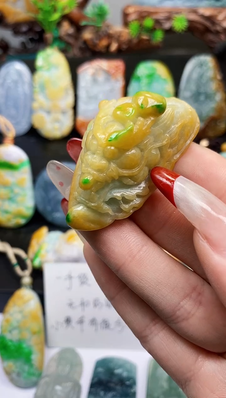 【闪购商品】定制翡翠未镶嵌A货翡翠