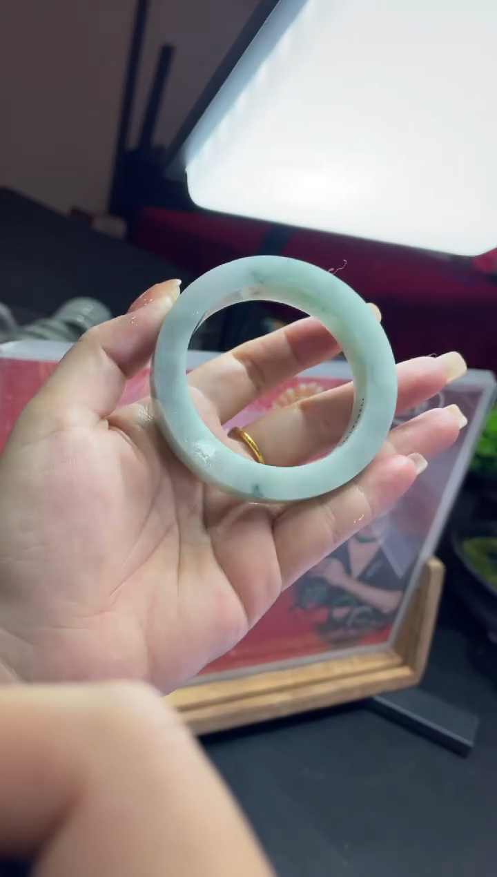 【闪购商品】定制翡翠手镯未镶嵌手镯DDQ/发一件