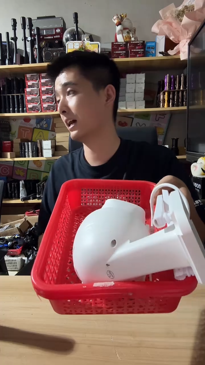 框里的监控不管好坏不退不换