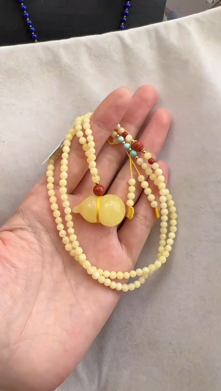 【闪购商品】琥珀裸石未镶嵌10118249-套链