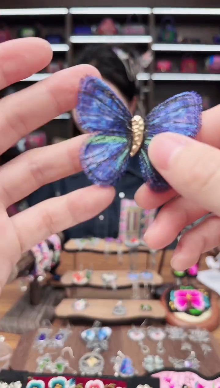 织绣2蒙阿苏苗绣传承旗舰店