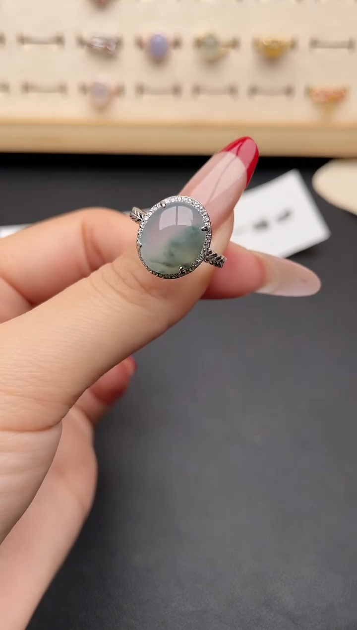 【闪购商品】翡翠戒指银S925镶嵌一物一证一礼盒