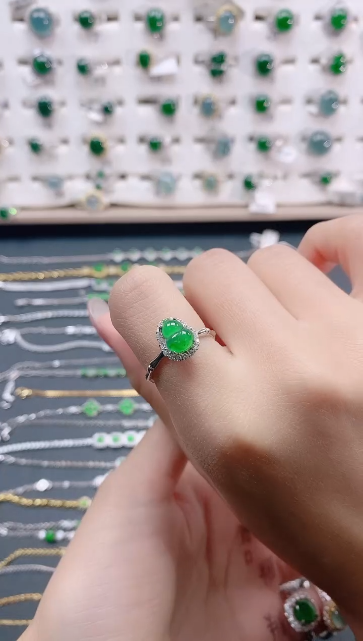 【闪购商品】翡翠戒指银S925镶嵌天然翡翠