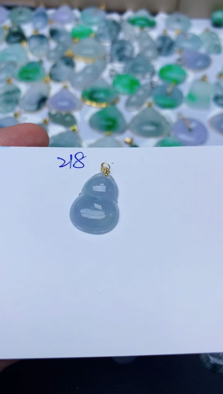 【闪购商品】翡翠颈饰18K金镶嵌天然翡翠A货    