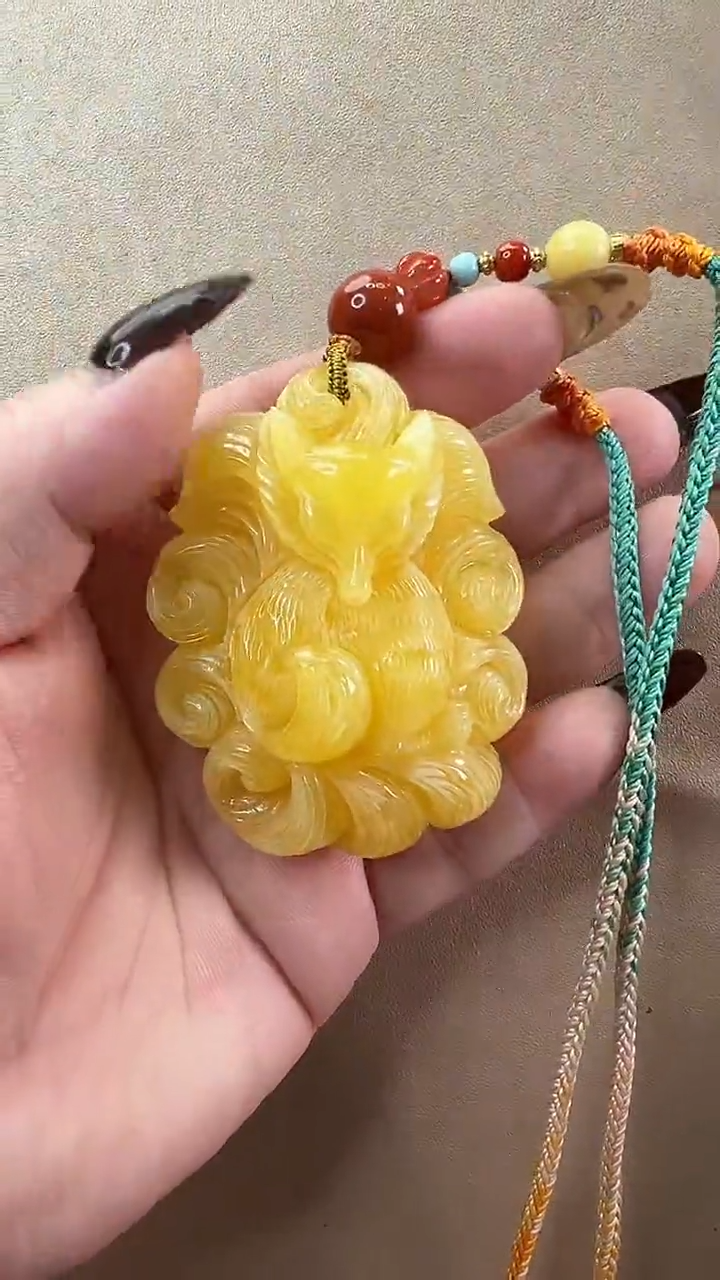 【闪购商品】琥珀颈饰未镶嵌吊坠