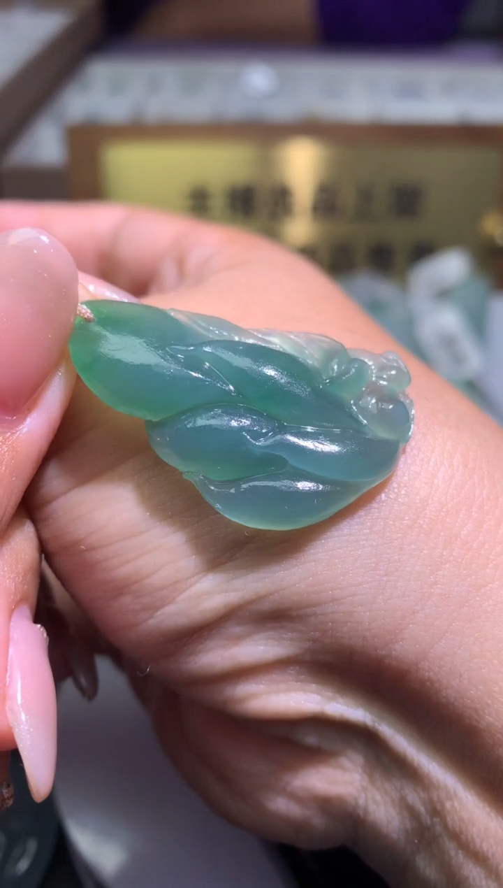 【闪购商品】定制翡翠未镶嵌毛货