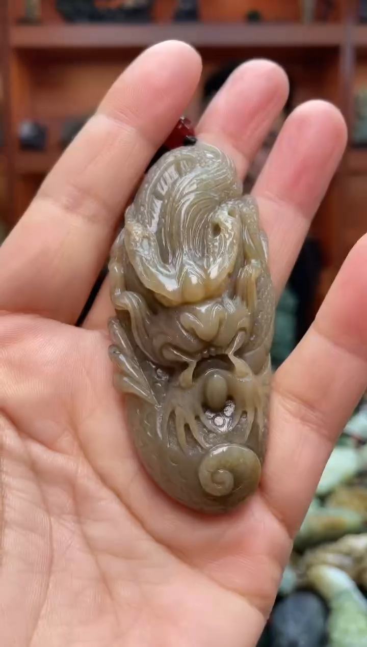 未镶嵌和田玉把件1