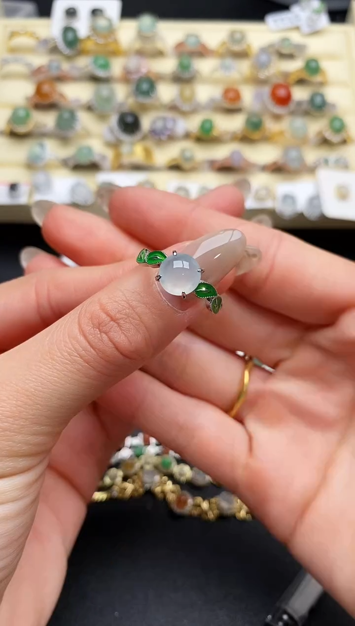 【闪购商品】翡翠戒指银S925镶嵌55555555+3