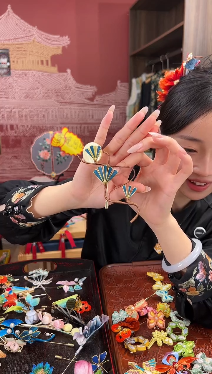 【闪购商品】刺绣苏绣世家非遗手工（胸针）