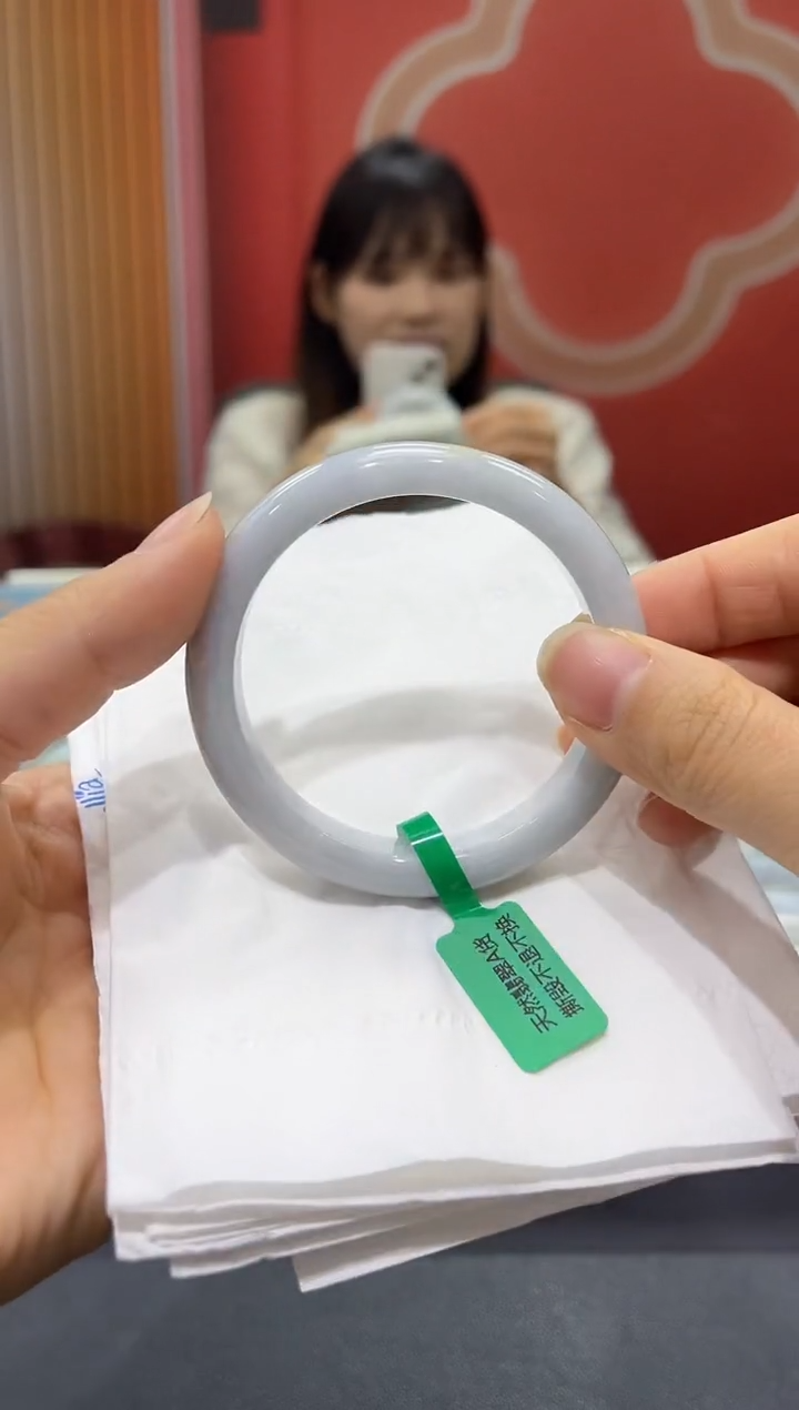 【闪购商品】翡翠手镯未镶嵌00009317