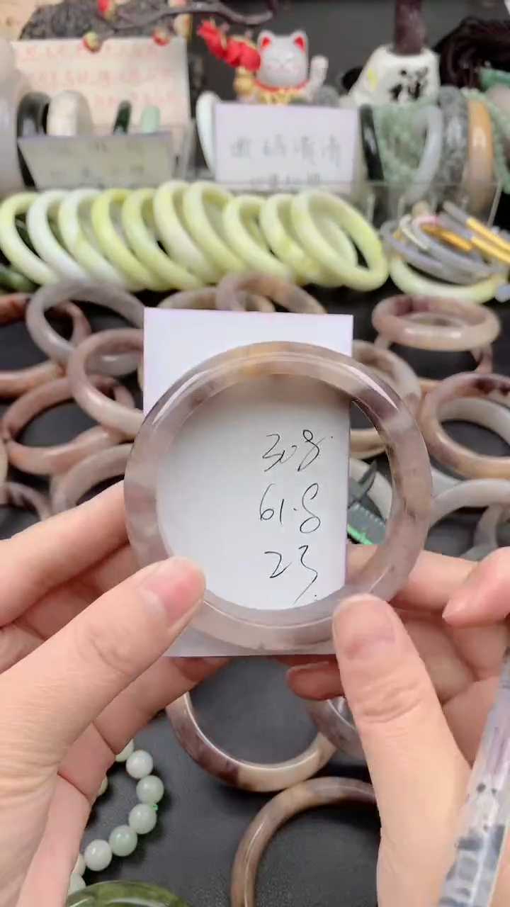 未镶嵌手镯石英质玉308